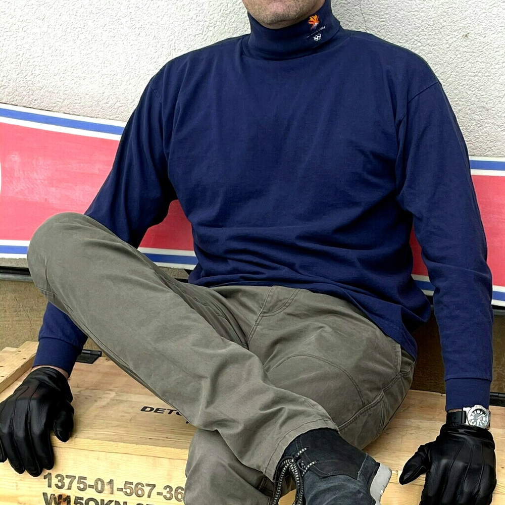 ⛷ Official 2002 Olympic Turtleneck (Marker)🏂